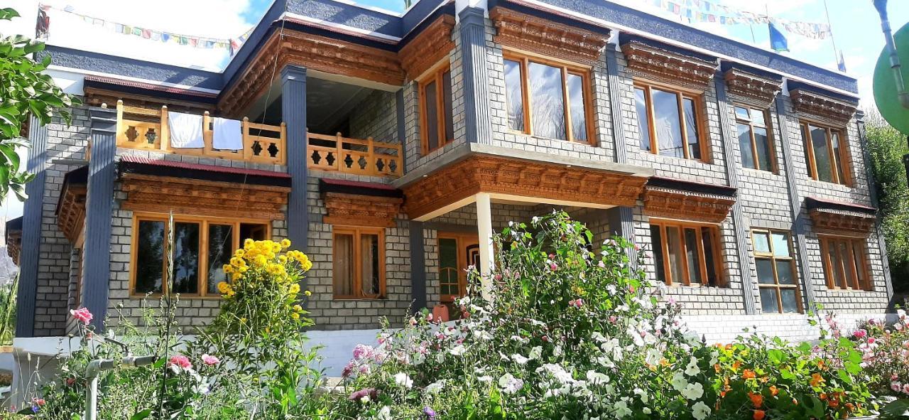 Ladakh Country Inn ليه المظهر الخارجي الصورة